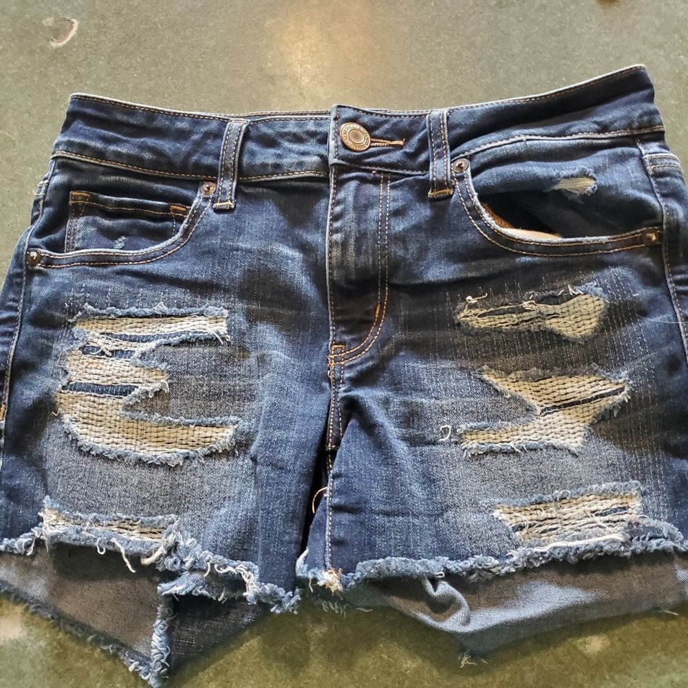 American Eagle super stretch aeo denim distressed stitched shorts sz 8